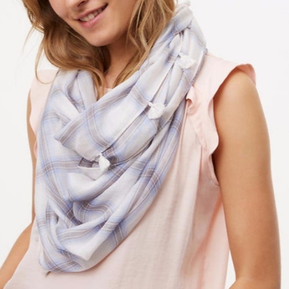 LOFT Accessories - LOFT Tassel Infinity Scarf NWT